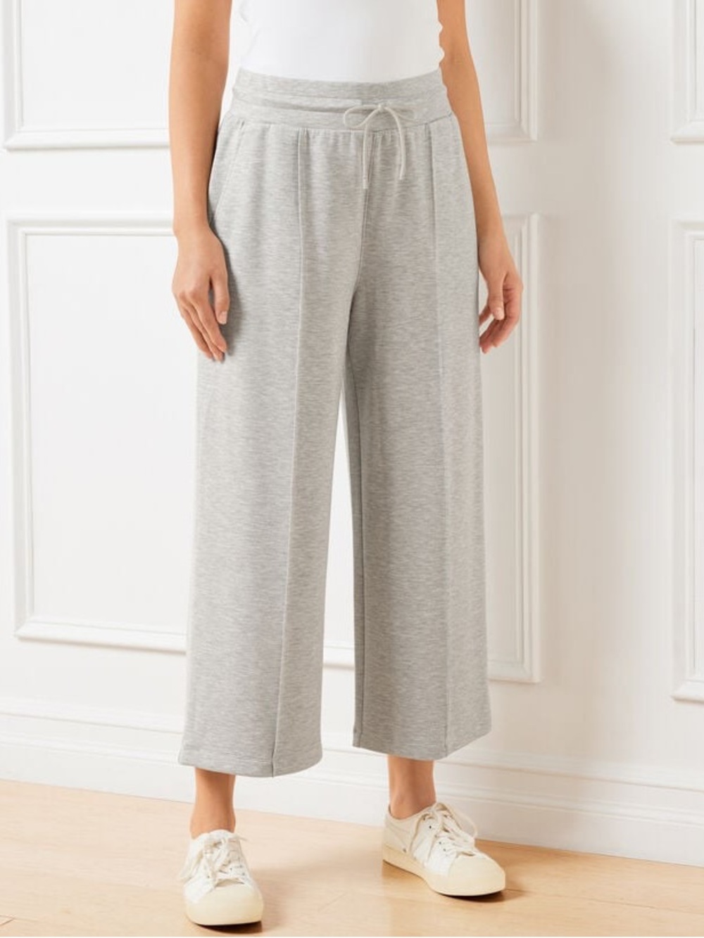 Talbots Air Knit Light Gray Wide-Leg Cropped Lounge Sweat Pants Women’s LP